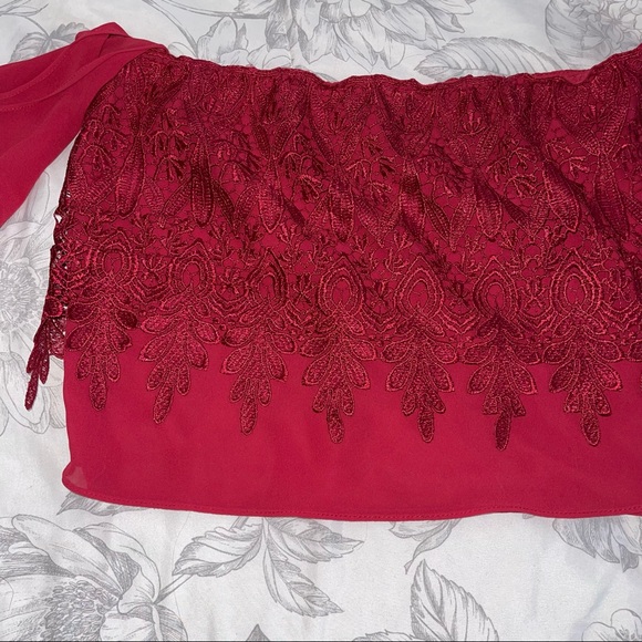 Off the shoulder bell sleeve tube top - Picture 2 of 6